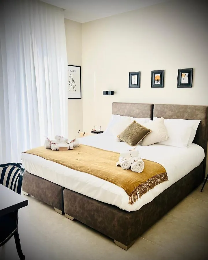 Lucentum Bed & Breakfast Prato  Italy