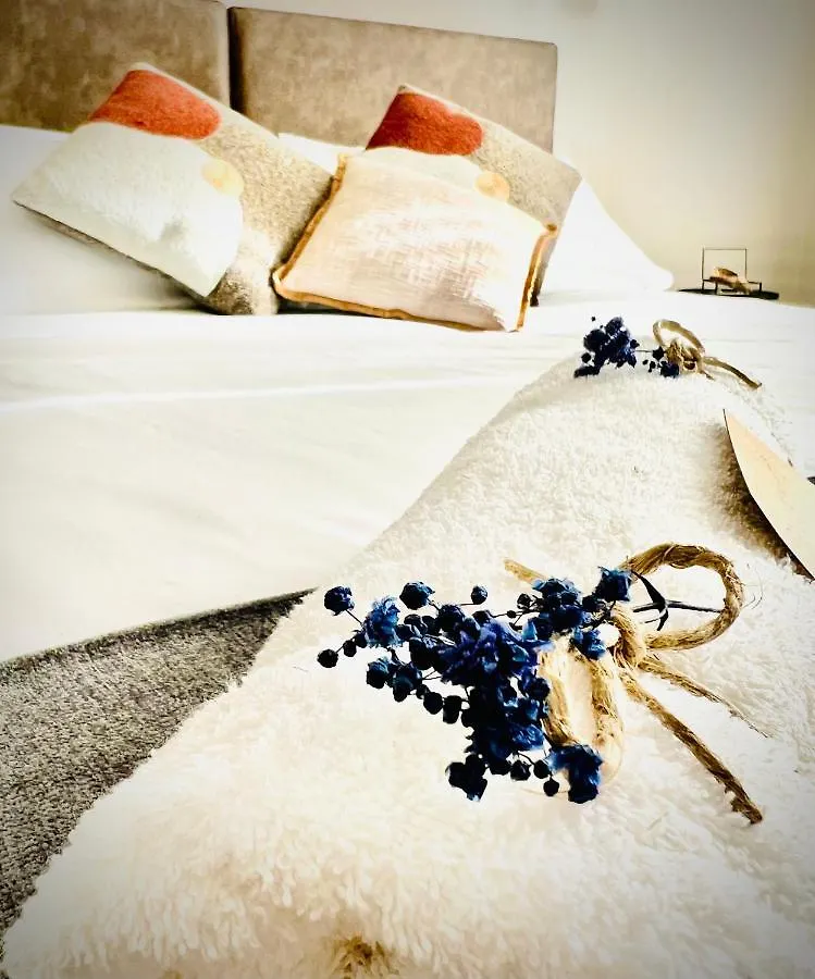 Lucentum Bed & Breakfast Prato