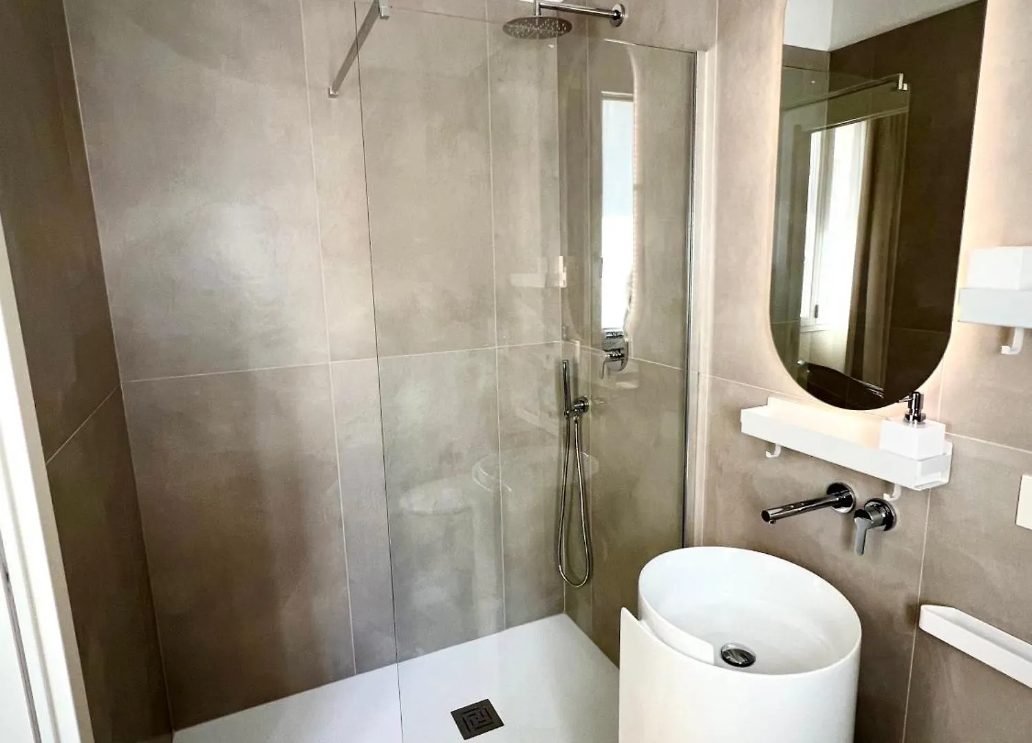 Bed & Breakfast Lucentum Bed and Breakfast Prato